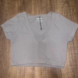 garage cropped top